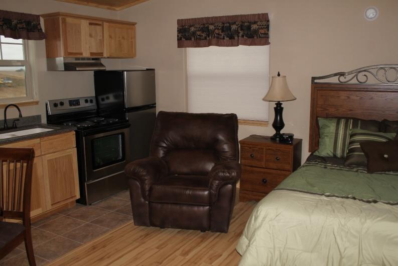 Bakken Residence Suites Watford City Room photo